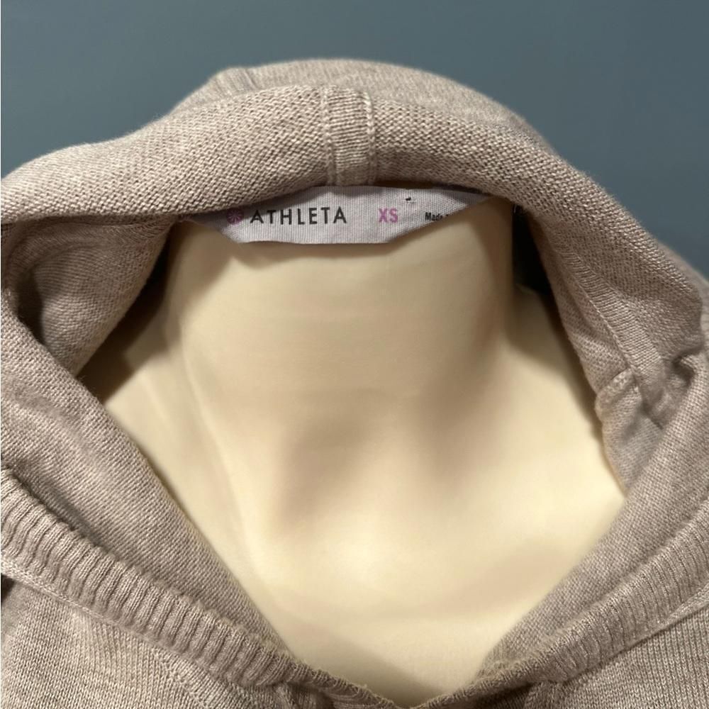 NWOT Athleta Winding River‎ Hoodie | Size XS - Picture 9 of 9